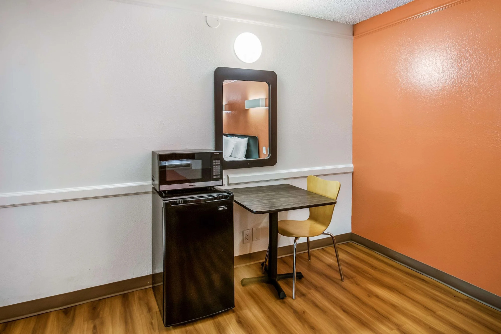 Motel 6 Euless, TX - DFW West