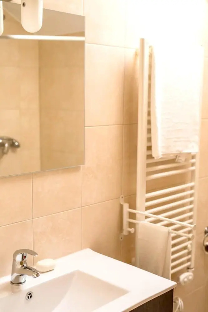 House with 3 Bedrooms in Peraboa, with Wonderful Mountain View, Pool Access, Furnished Garden