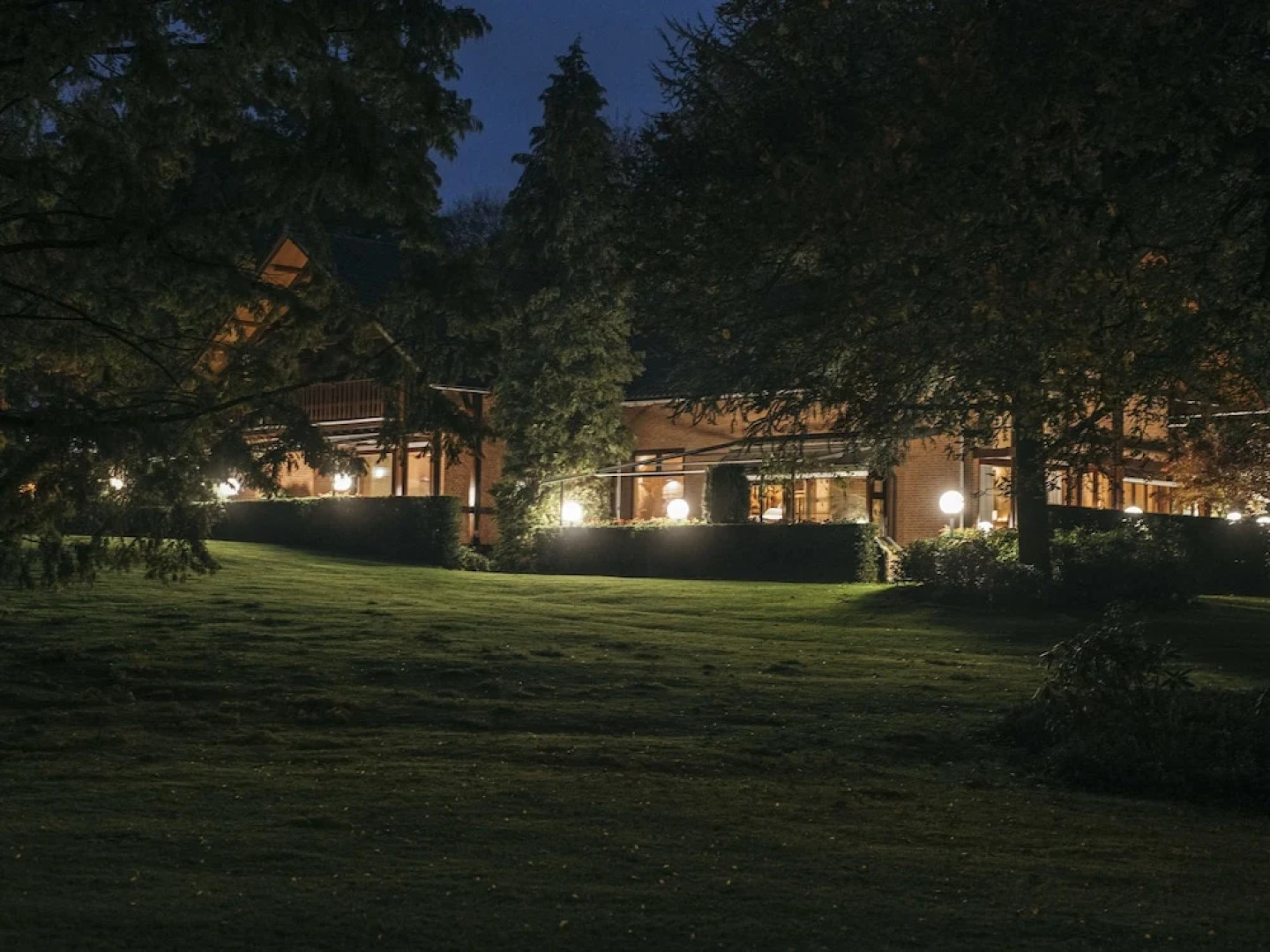 Unique & Modern Constructed Villa in Apeldoorn With Jacuzzi