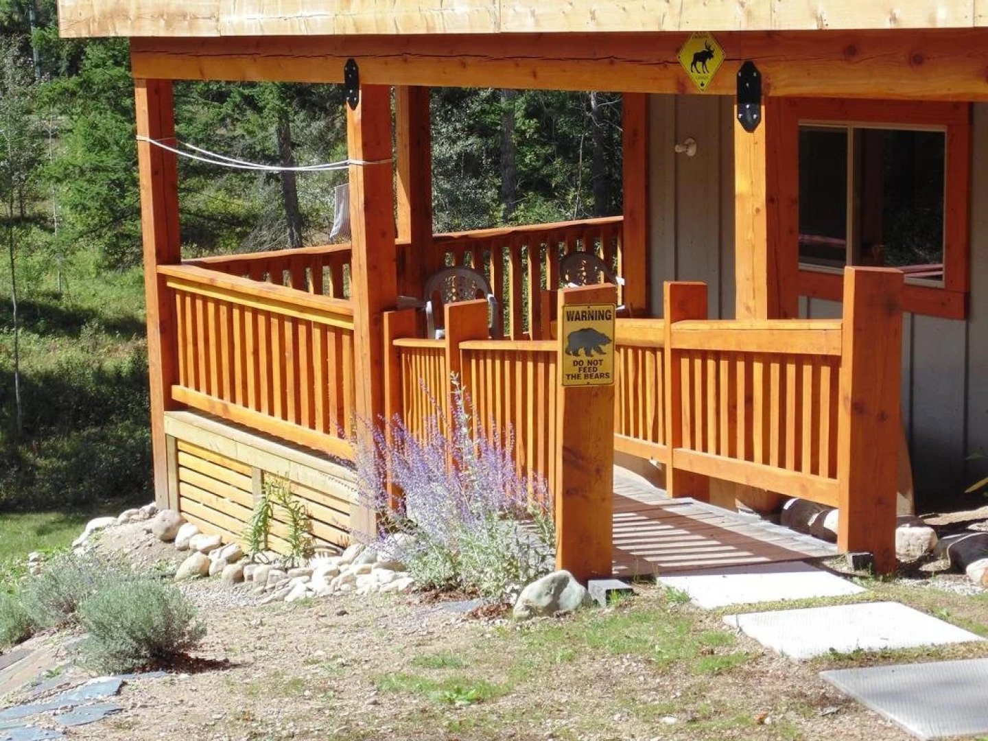 TimberWolf Lodge B&B