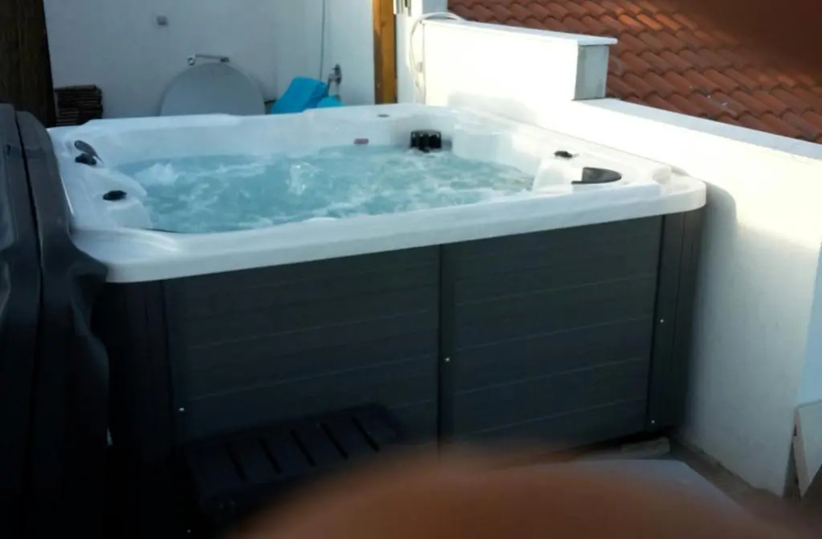 Luxury apartment by the sea with private whirlpool and terrace 50m2