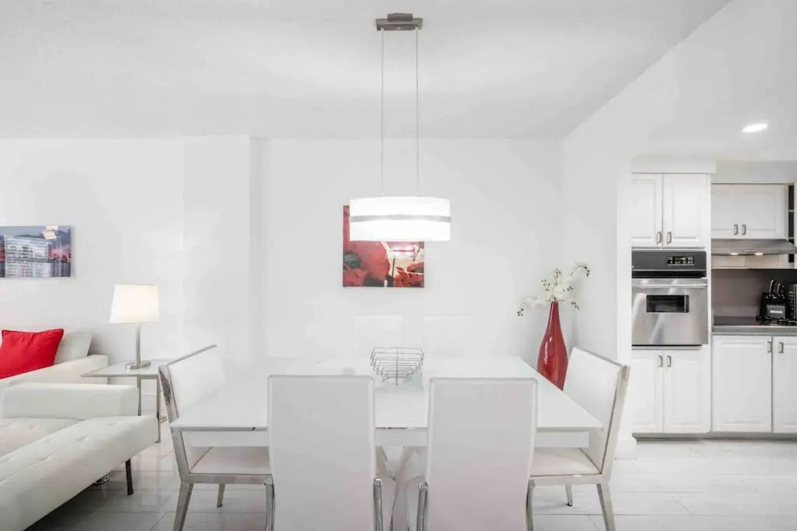 Lovely 3 BR unit by the beach- remodeled-STR-00604