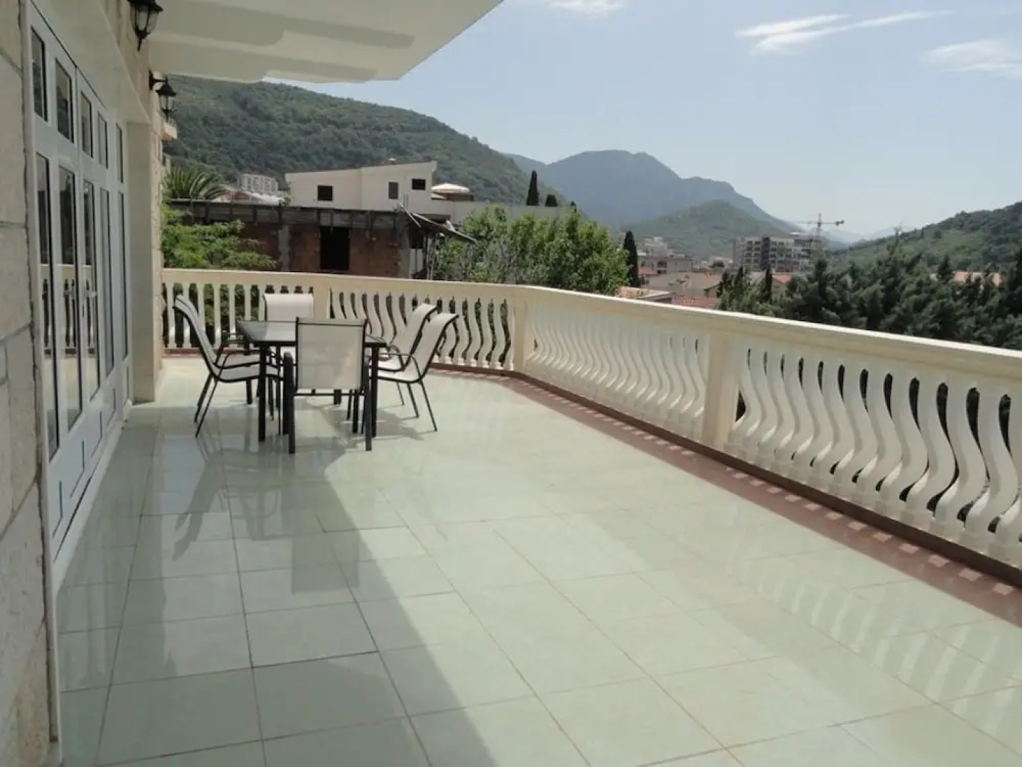 Petrovac Villa With Pool