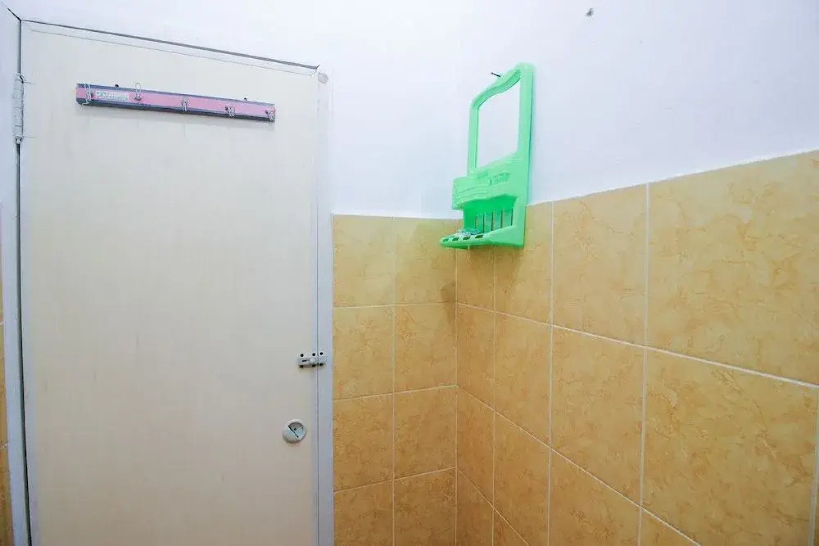 Spot On 2370 Berkah Homestay Syariah