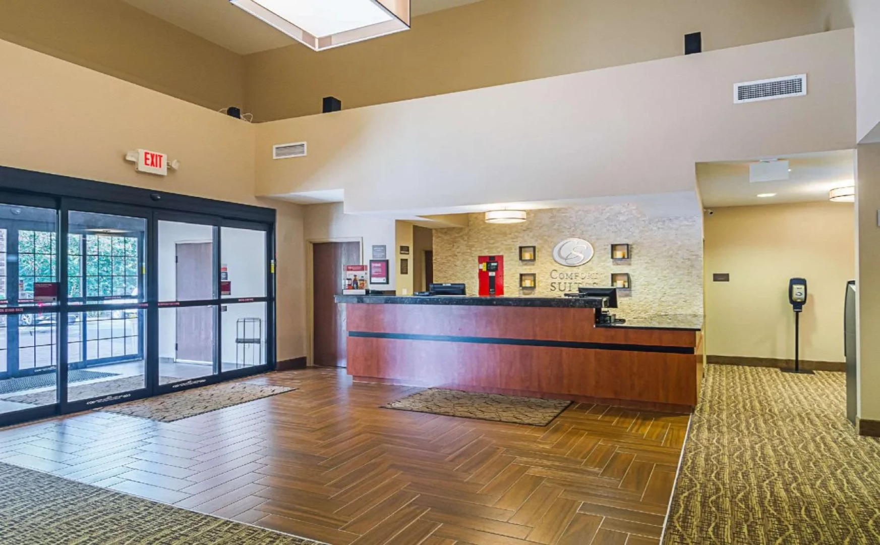 Comfort Suites Grayslake near Libertyville North