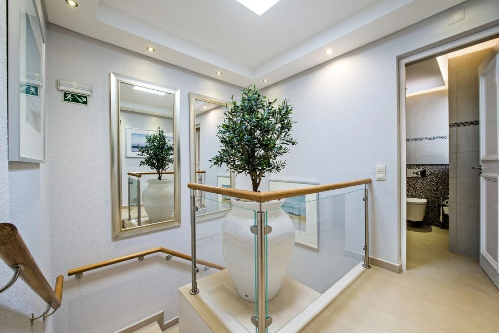 Four Seasons Country Club