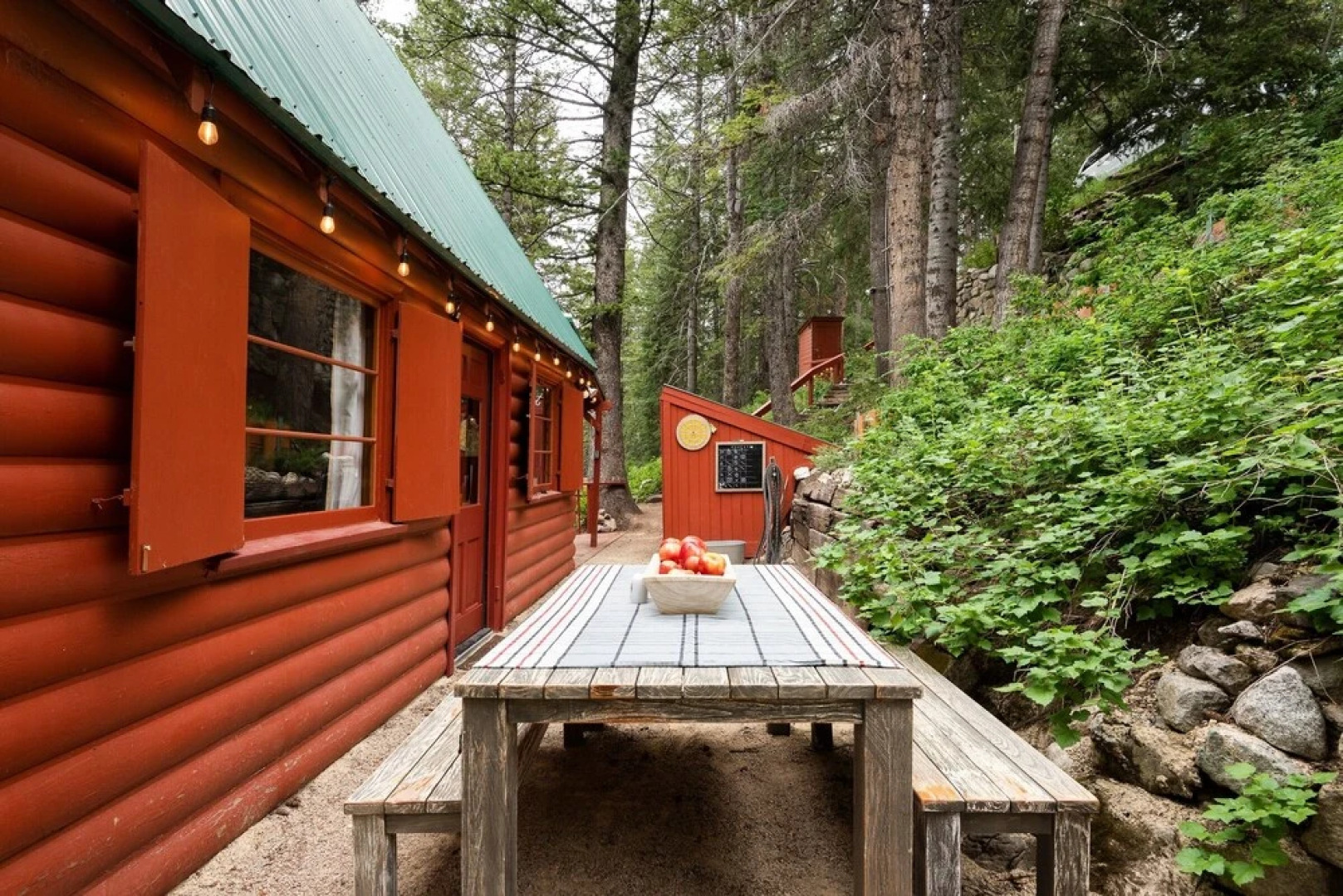 11373 Church - 1 Br Cabin