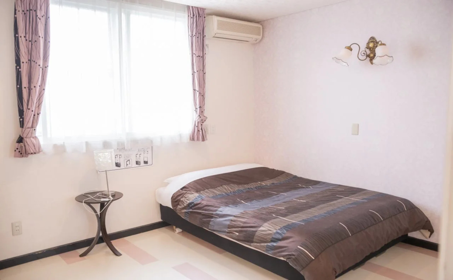 petit-hotel #MELON Furano