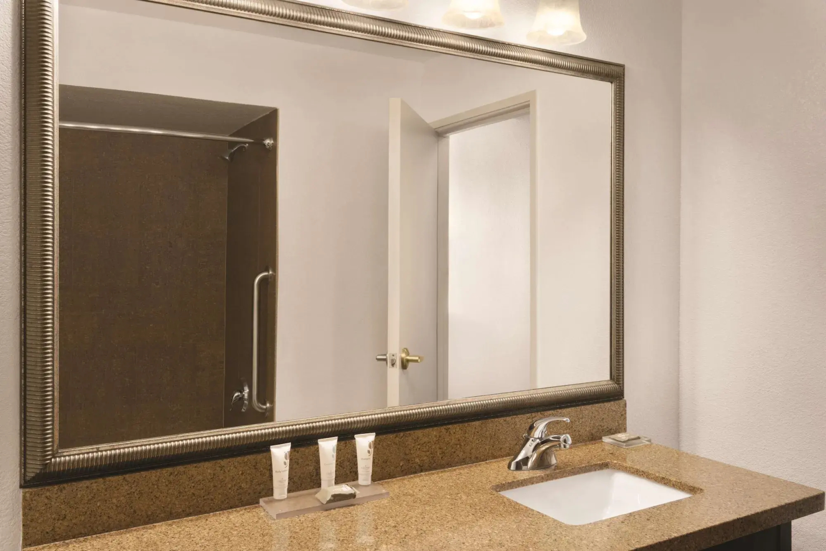Country Inn & Suites by Radisson, Bradenton-Lakewood Ranch, FL