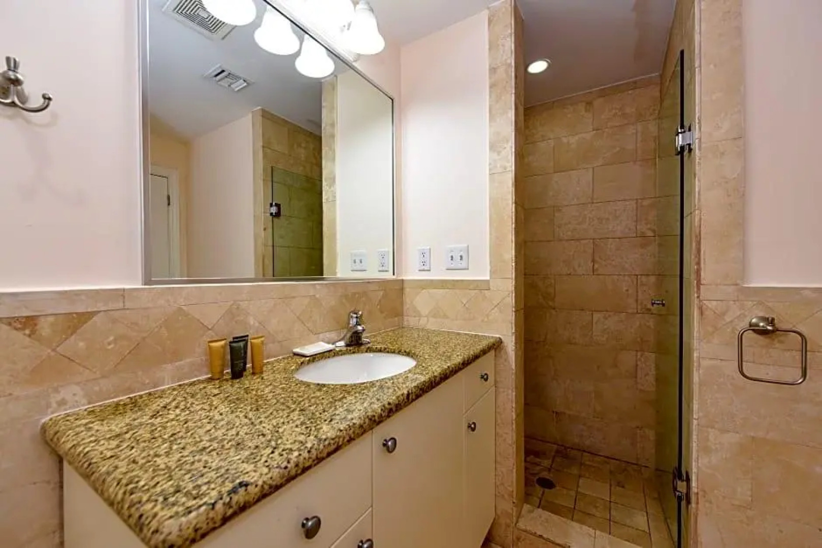 La Vista Azul Resort