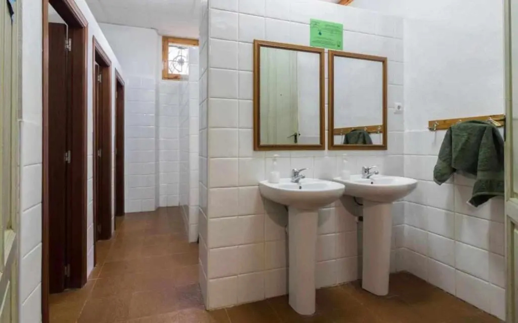 Alojamiento integro 42plazas en total