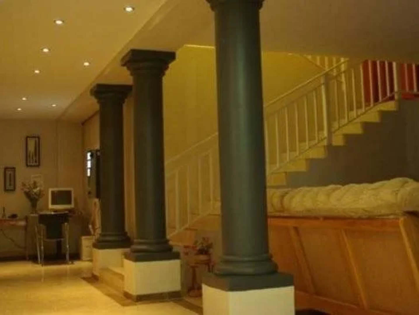 Virginia Forest Lodge