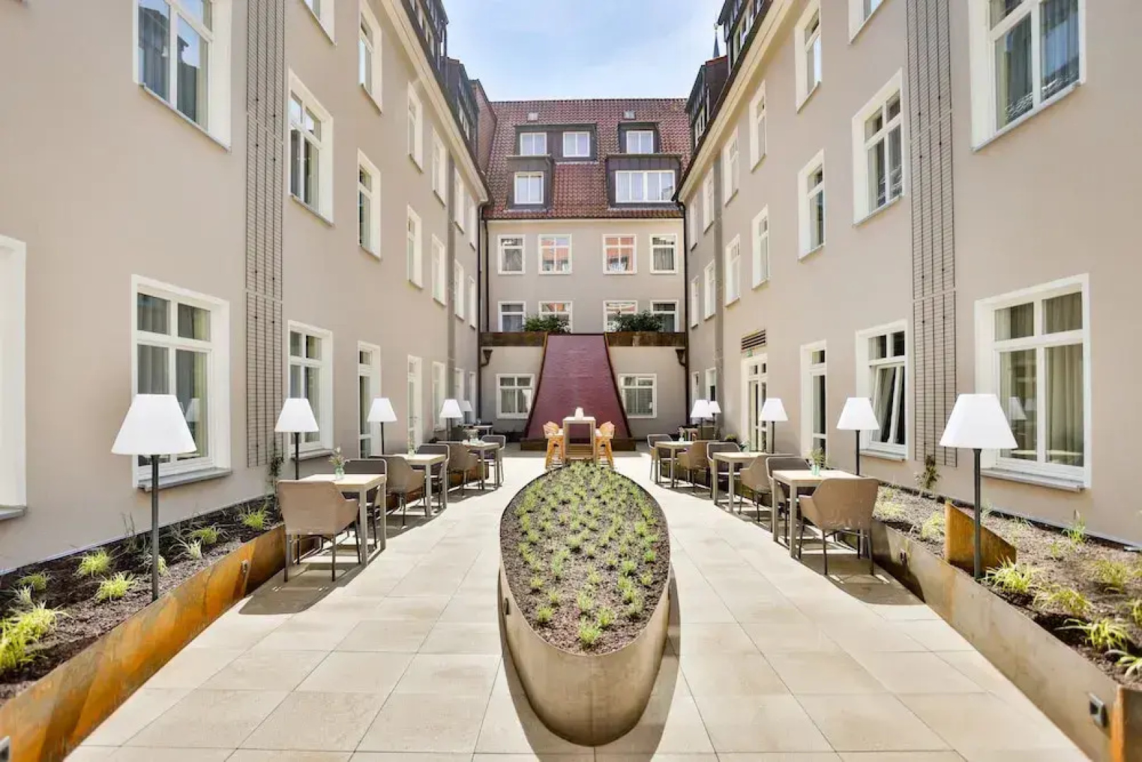 maakt Hotel & Apartments