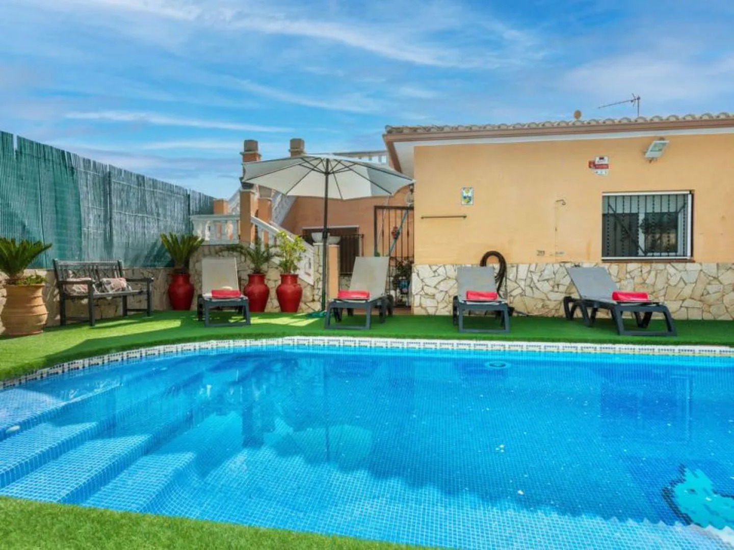 House Aguilera Tordera