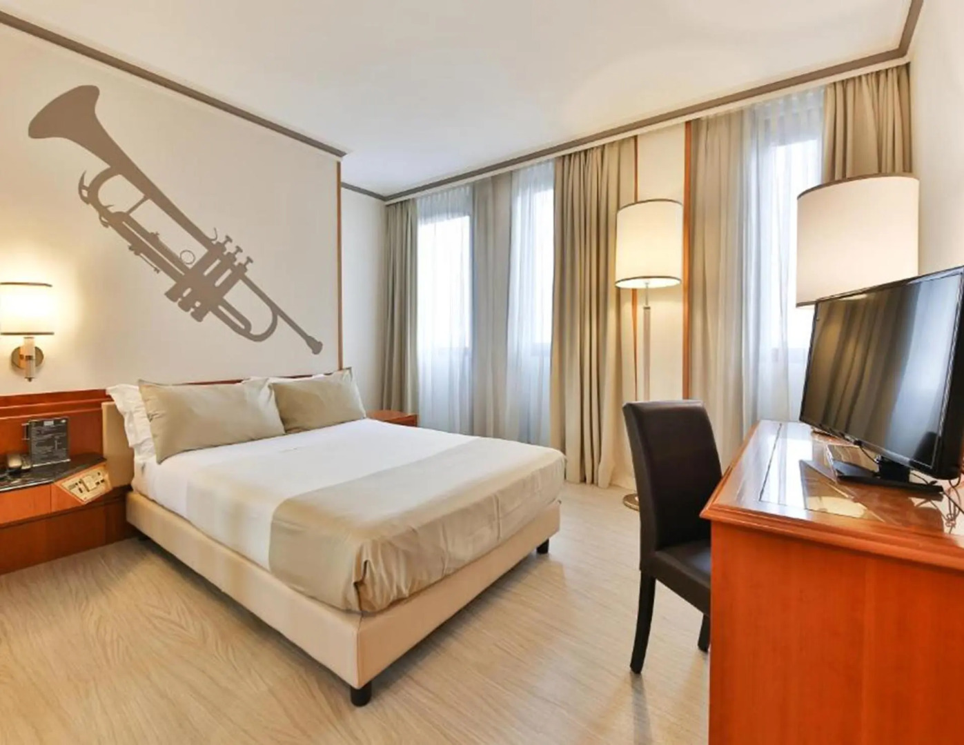 Отель Leon d'Oro