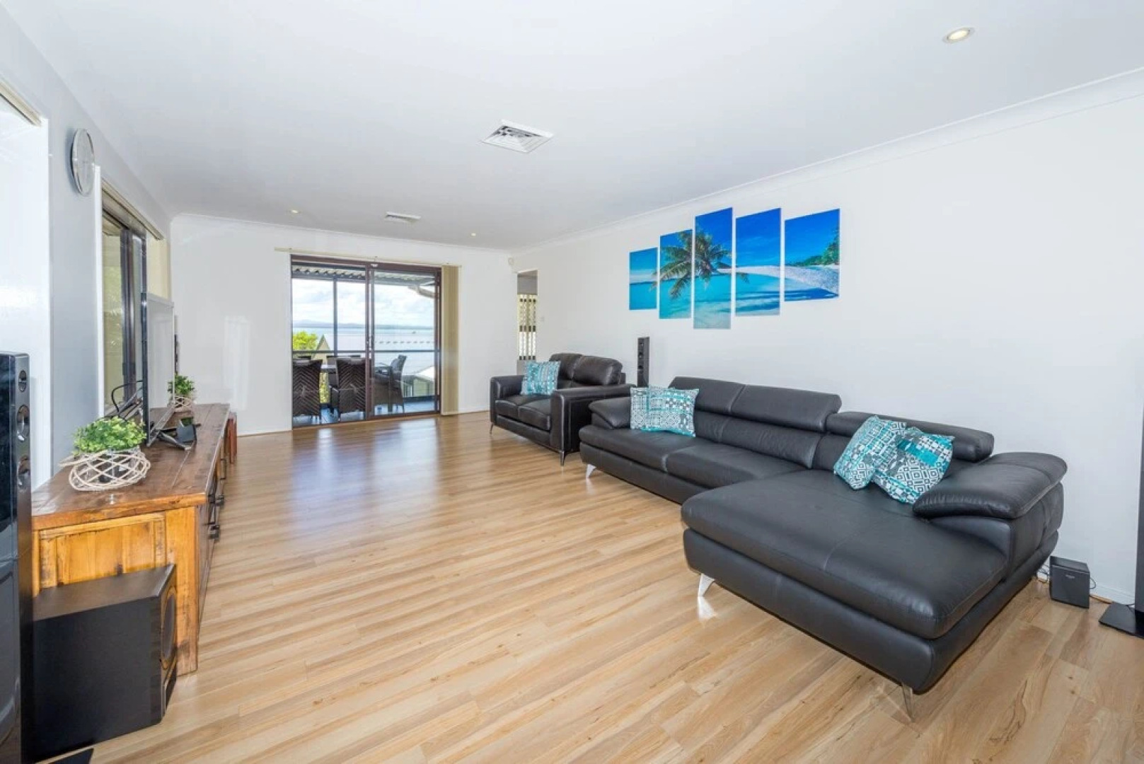 Kallaroo Street 3 - Corlette