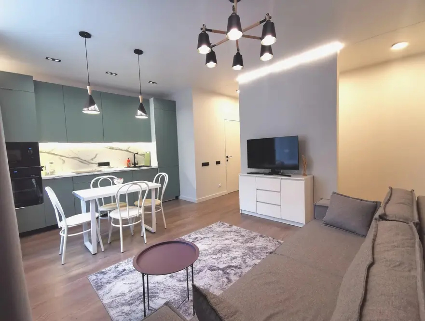 Inkeri Apartment (Инкери Апартмент) на бульваре Кутузова