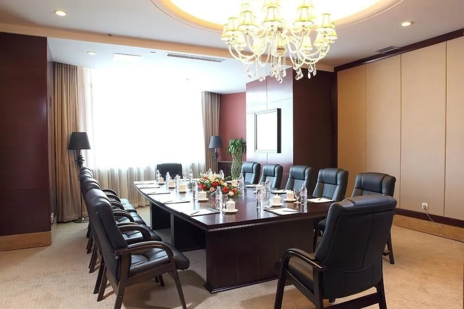 Xingtai Phoenix Hotel