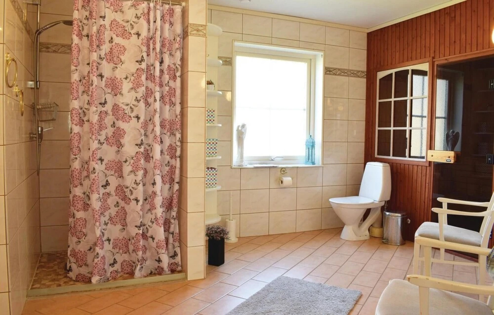 Stunning Home in Visby With 5 Bedrooms, Sauna and Wifi