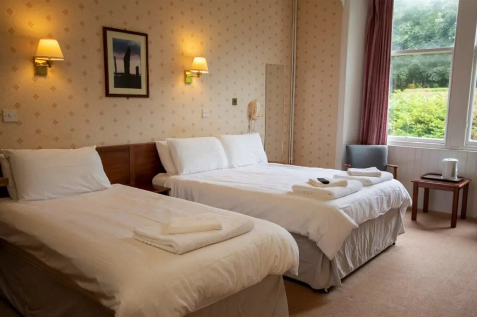 The Stromness Hotel by Paymán Club