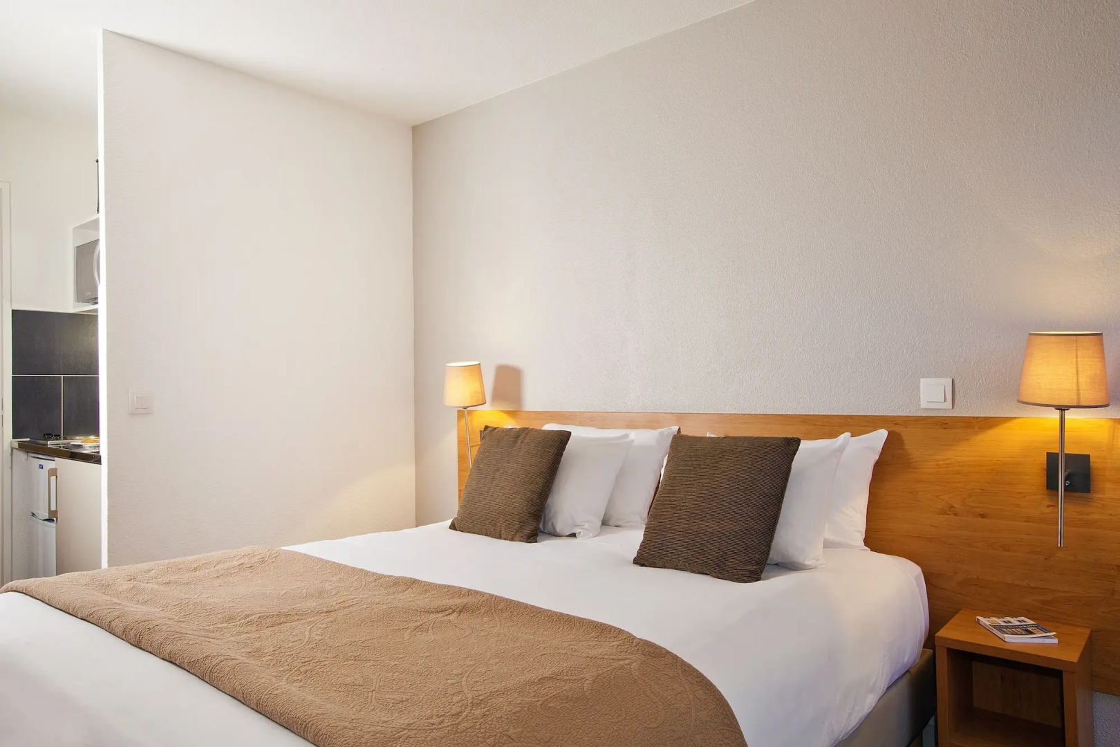 Séjours & Affaires Pantin Charles de Gaulle