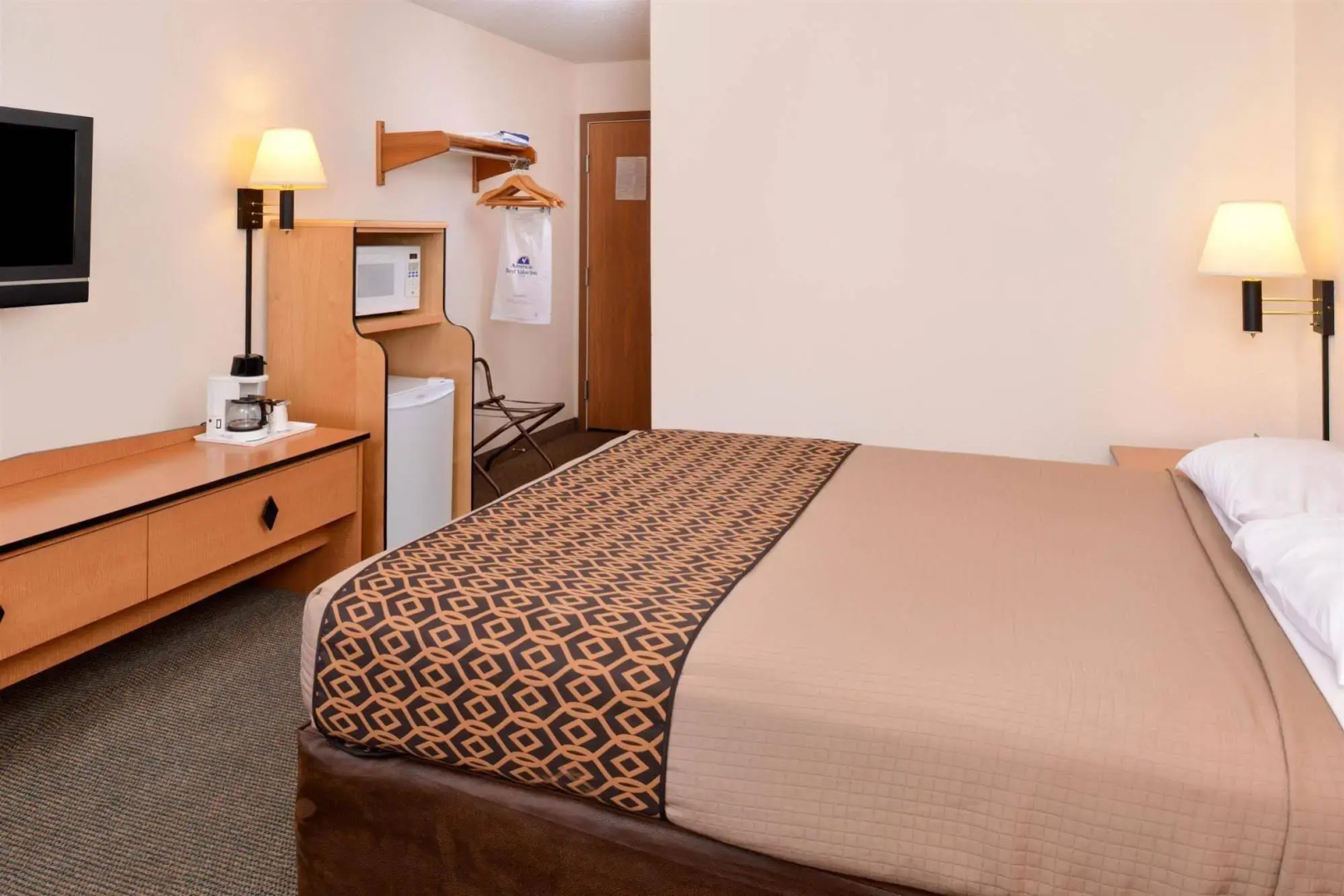 Americas Best Value Inn & Suites Atlantic