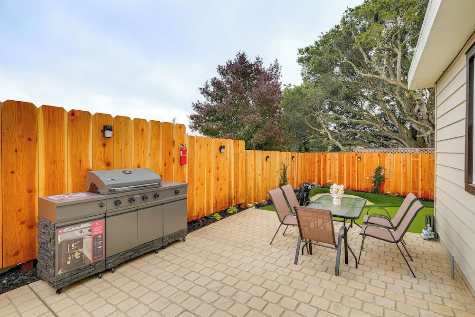 Del Rey Oaks Vacation Home w/ Mini-golf Course!