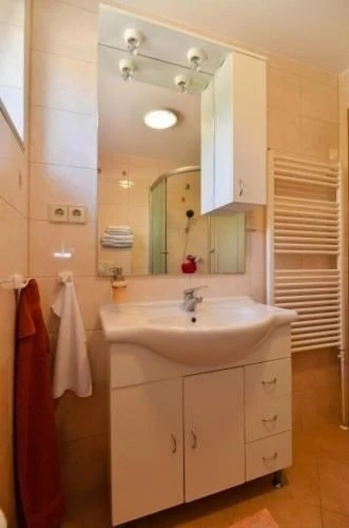 Apartments Marinović