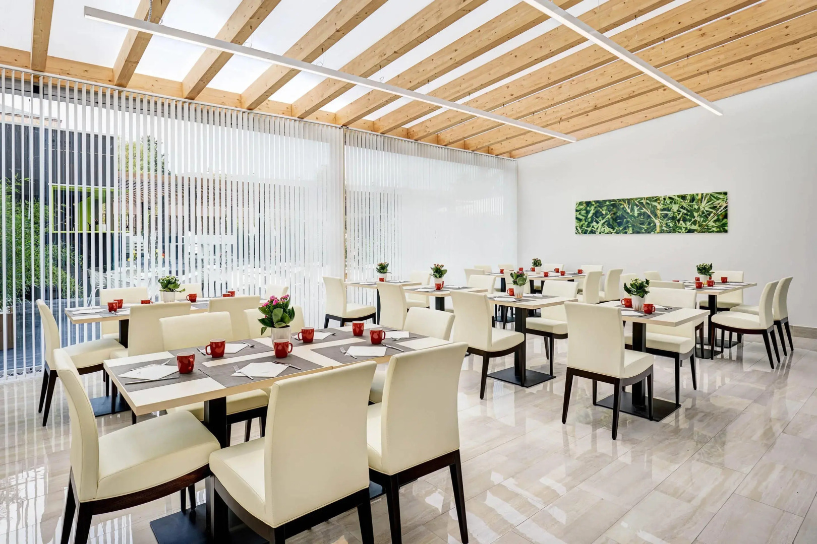 Отель Sercotel Alcalá 611