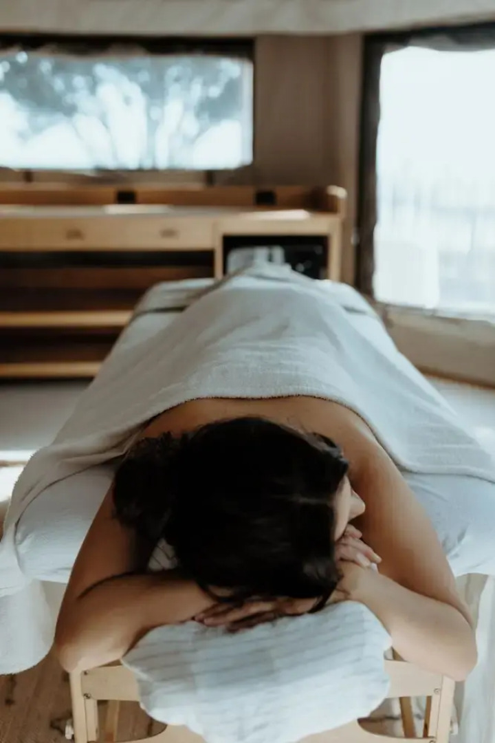 Te Whaanga Retreat & Spa Lodge & Canvastown Luxury Glamping Tents