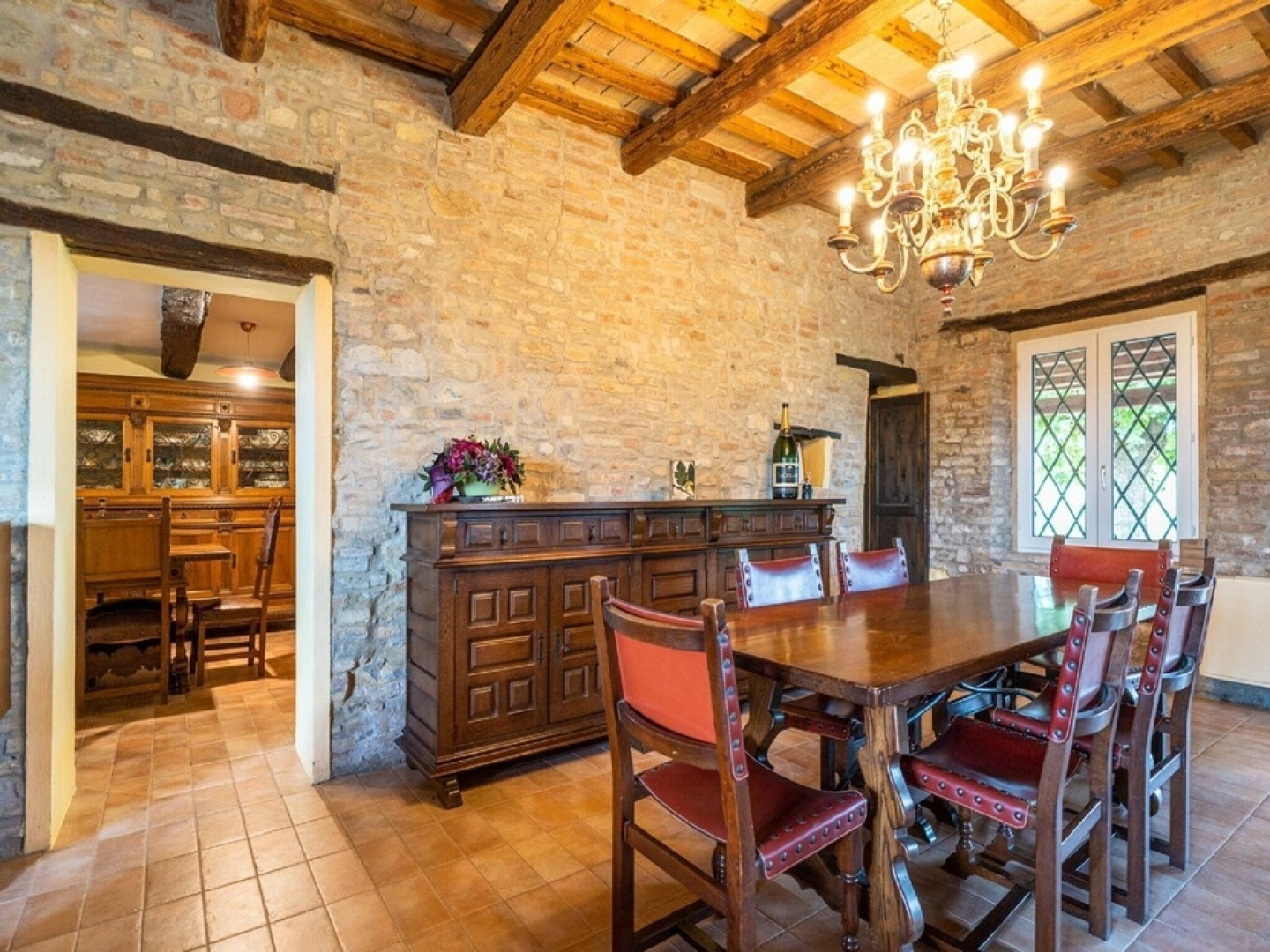 Villa With Private Swimming Pool and Beautiful View