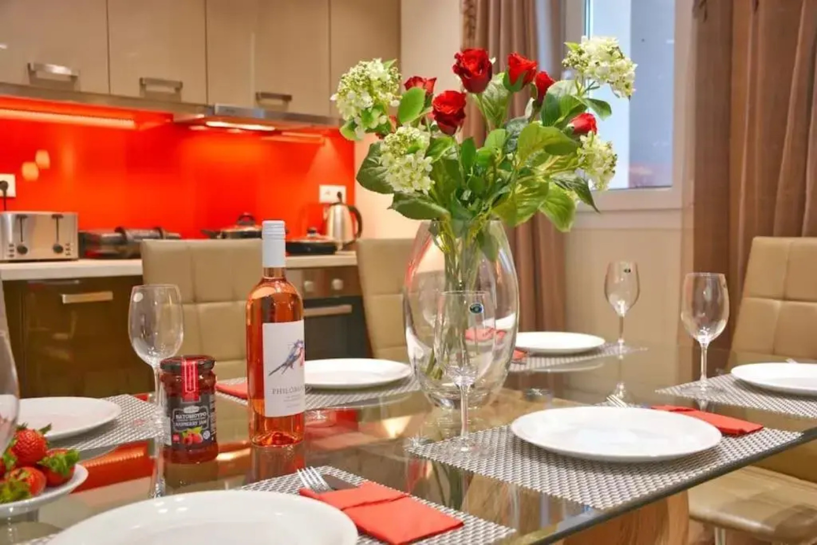 Alikes Deluxe Houses - 300m from the beach