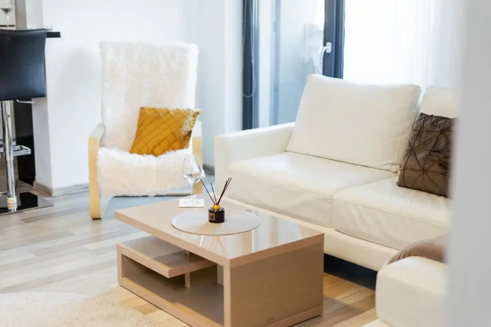 Luxury Apartment with Private Parking