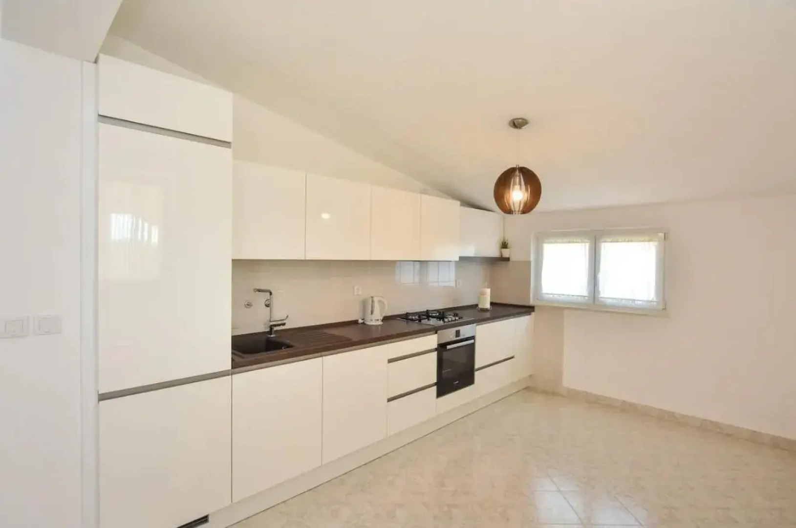 Holiday house with a swimming pool Dugopolje, Zagora - 19033