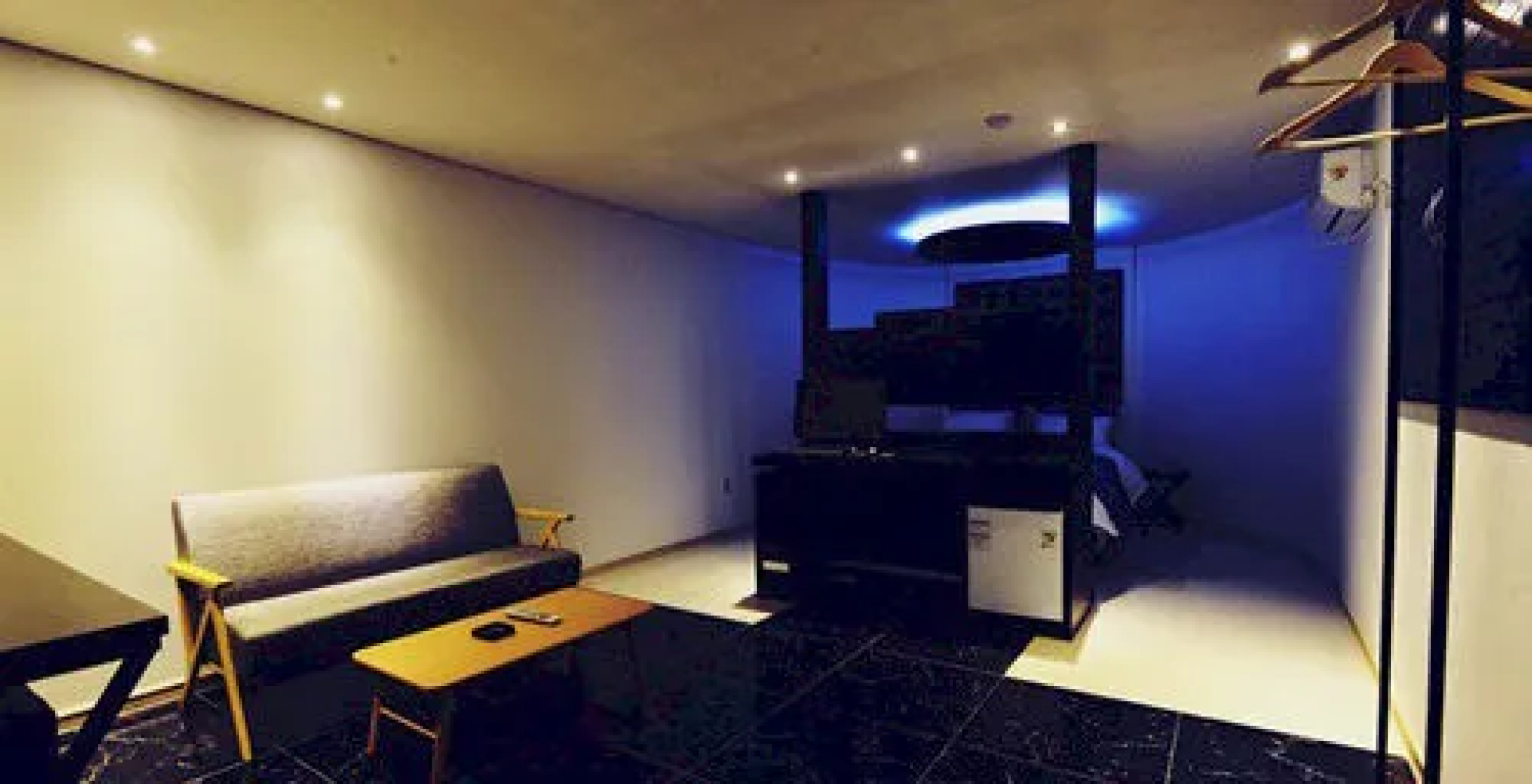 Hotel Some