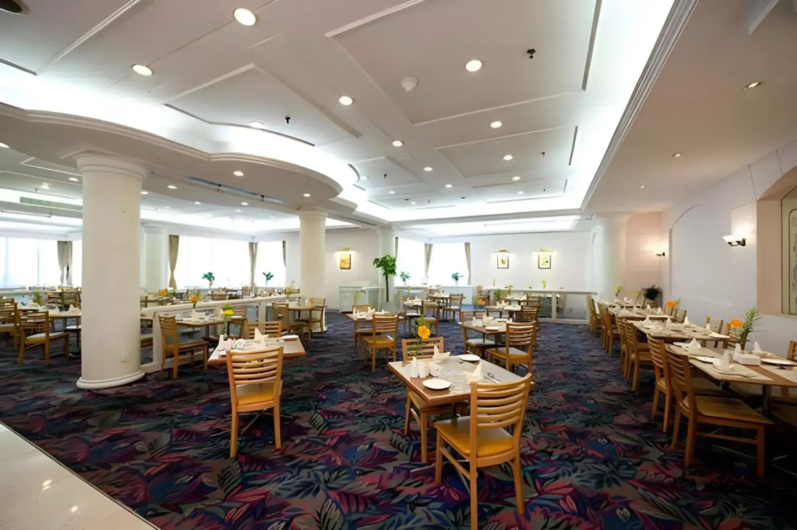 Yanshan Hotel