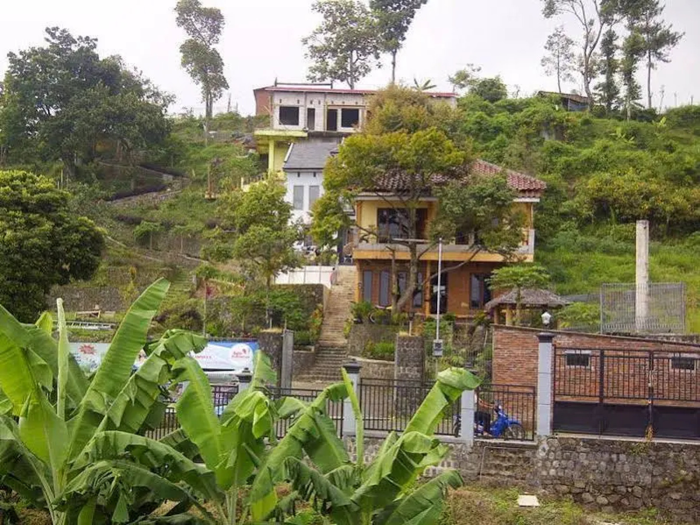 Villa Pacet Damar Sewu