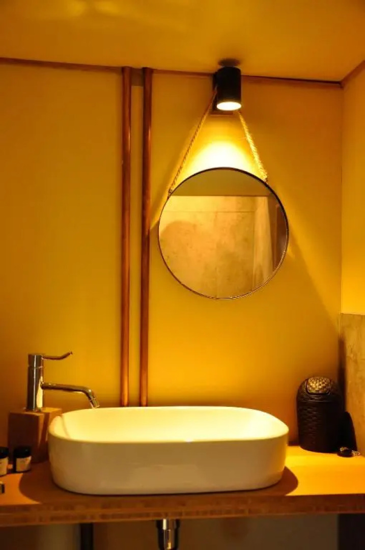 Tiny House Celestine by Ernesst