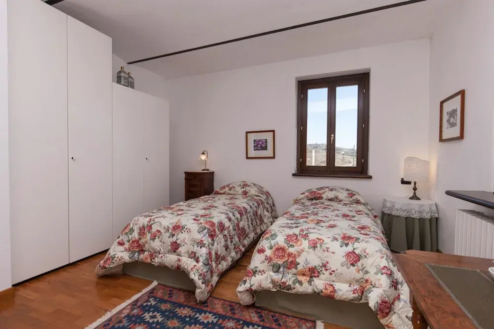 The Grape Pergola House