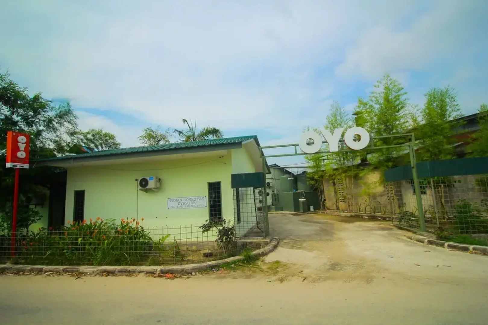 OYO 1596 Taman Homestay Syariah