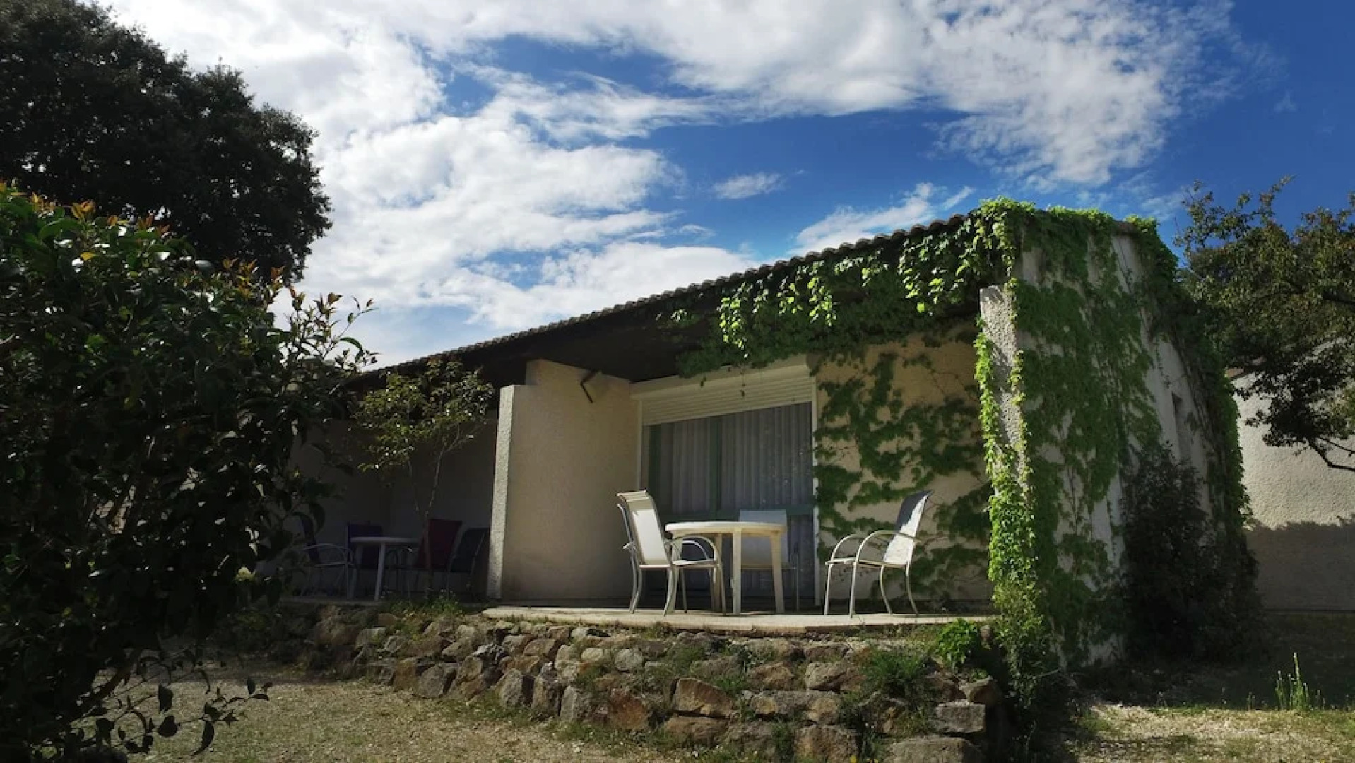 VVF Méjannes Gard, Méjannes le Clap