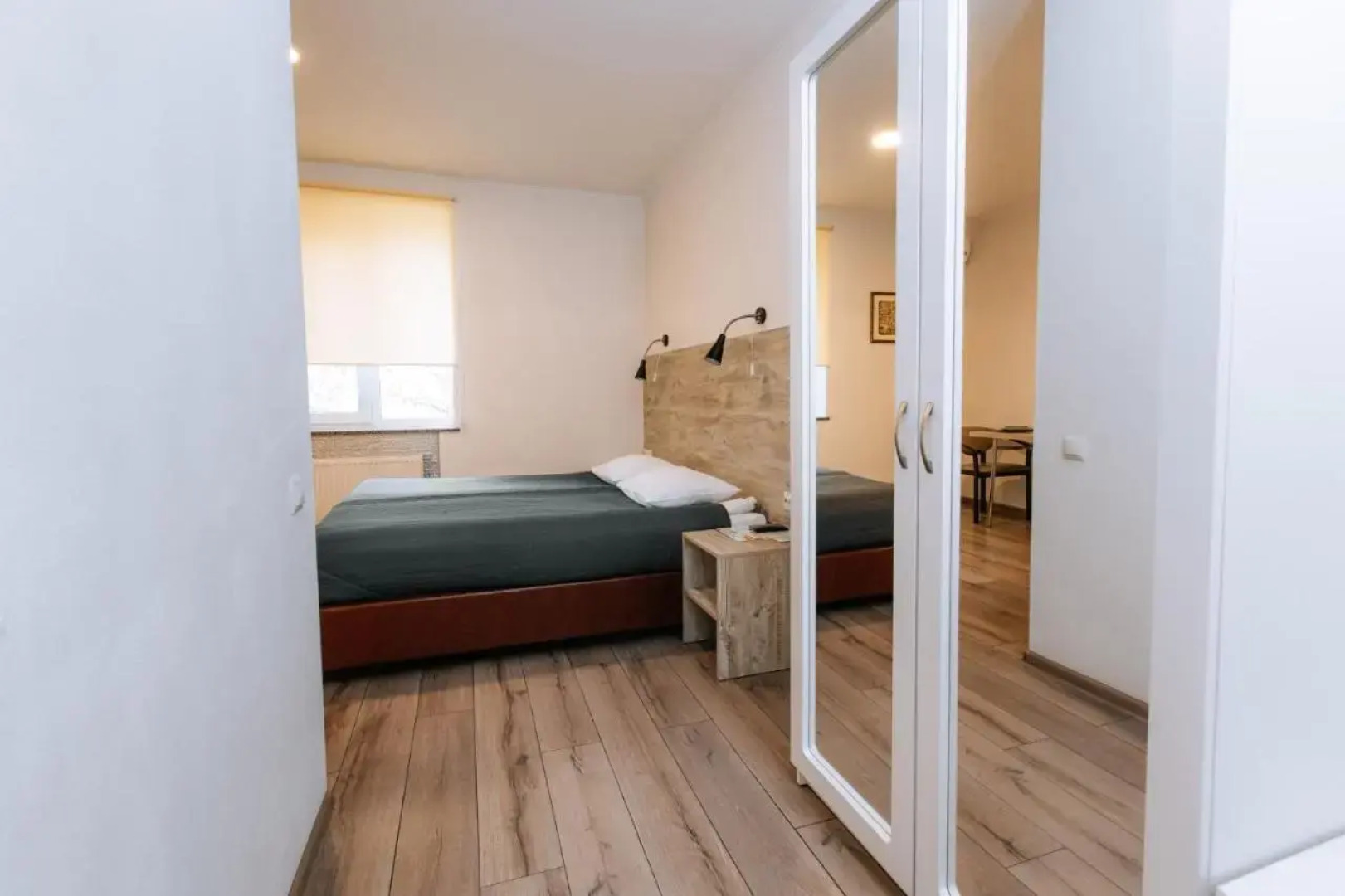 Stone City Apartment in Park Zone