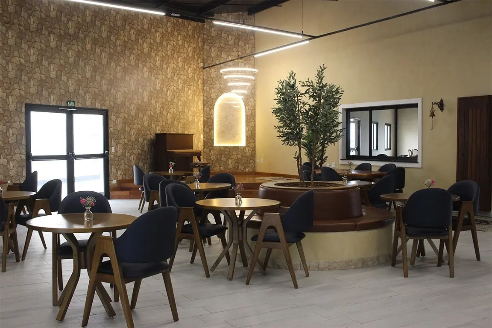 Bristol Villaggio Rosa Arujá