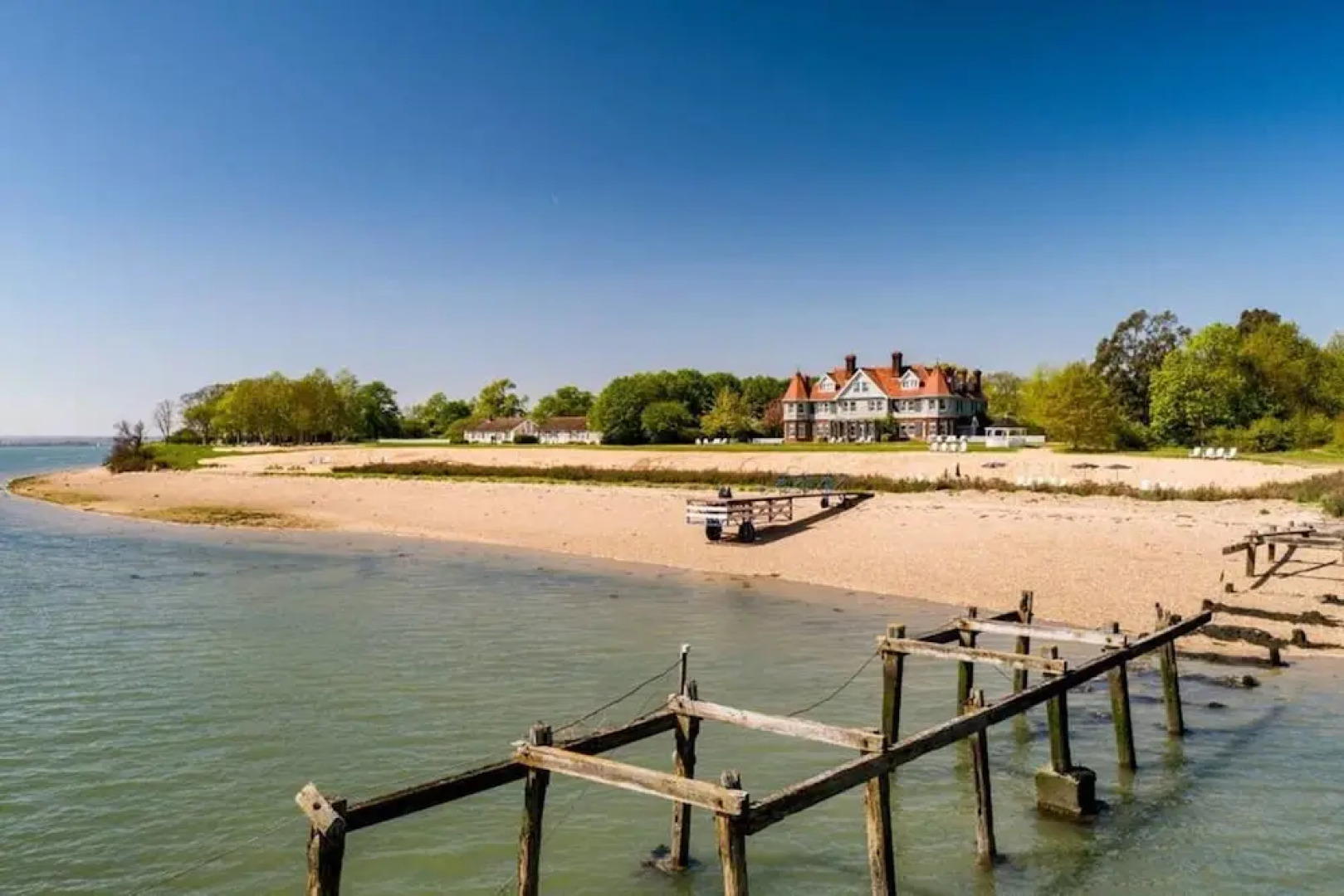Captain's House / 9-bed Home on Osea Island, Essex