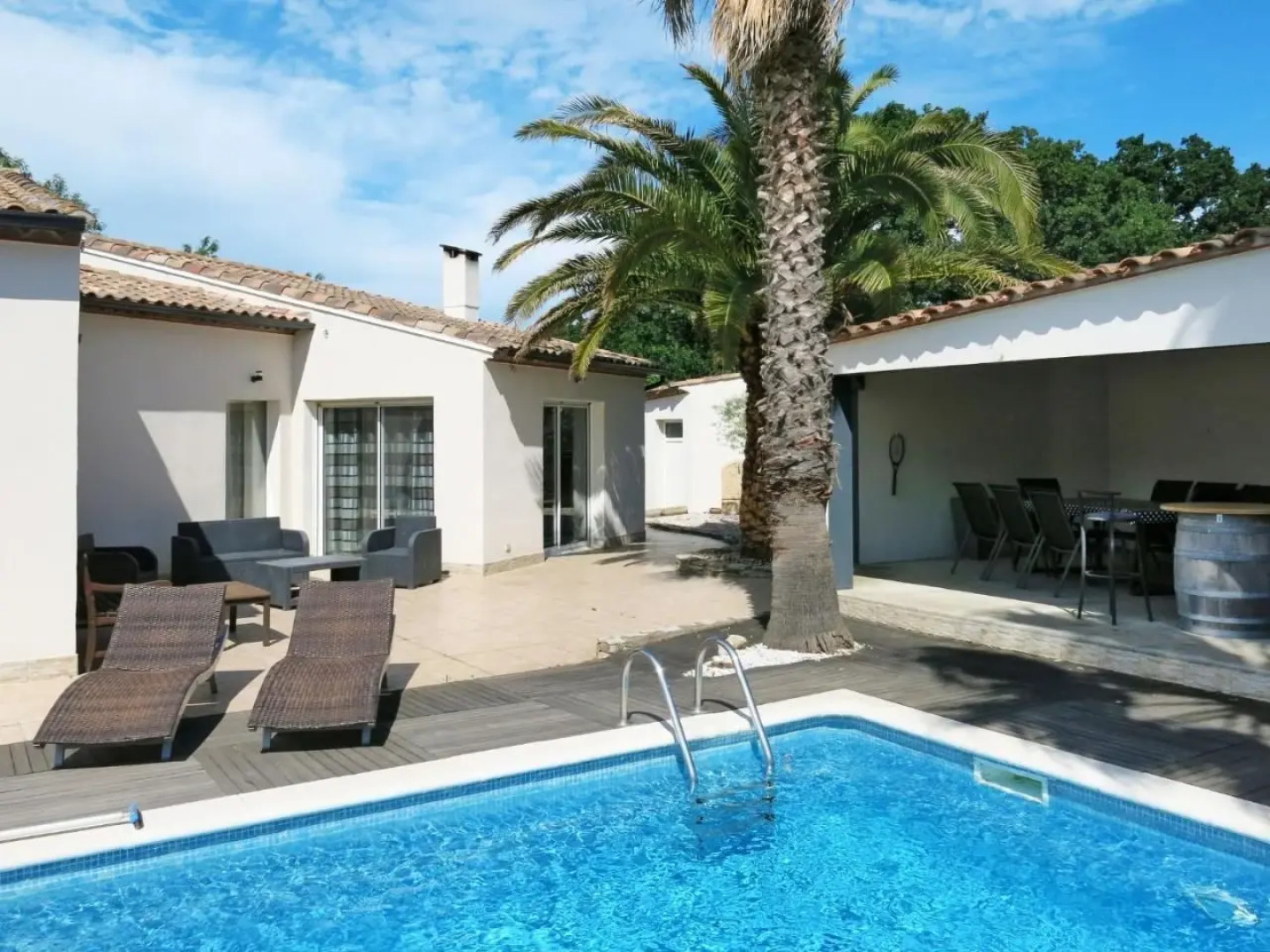 Holiday Home Côté Sud - BZS165