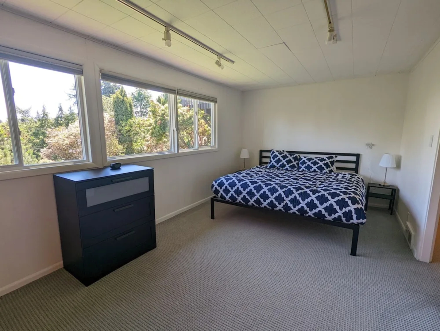 Seattle Vacation Home - Lake Forest Park