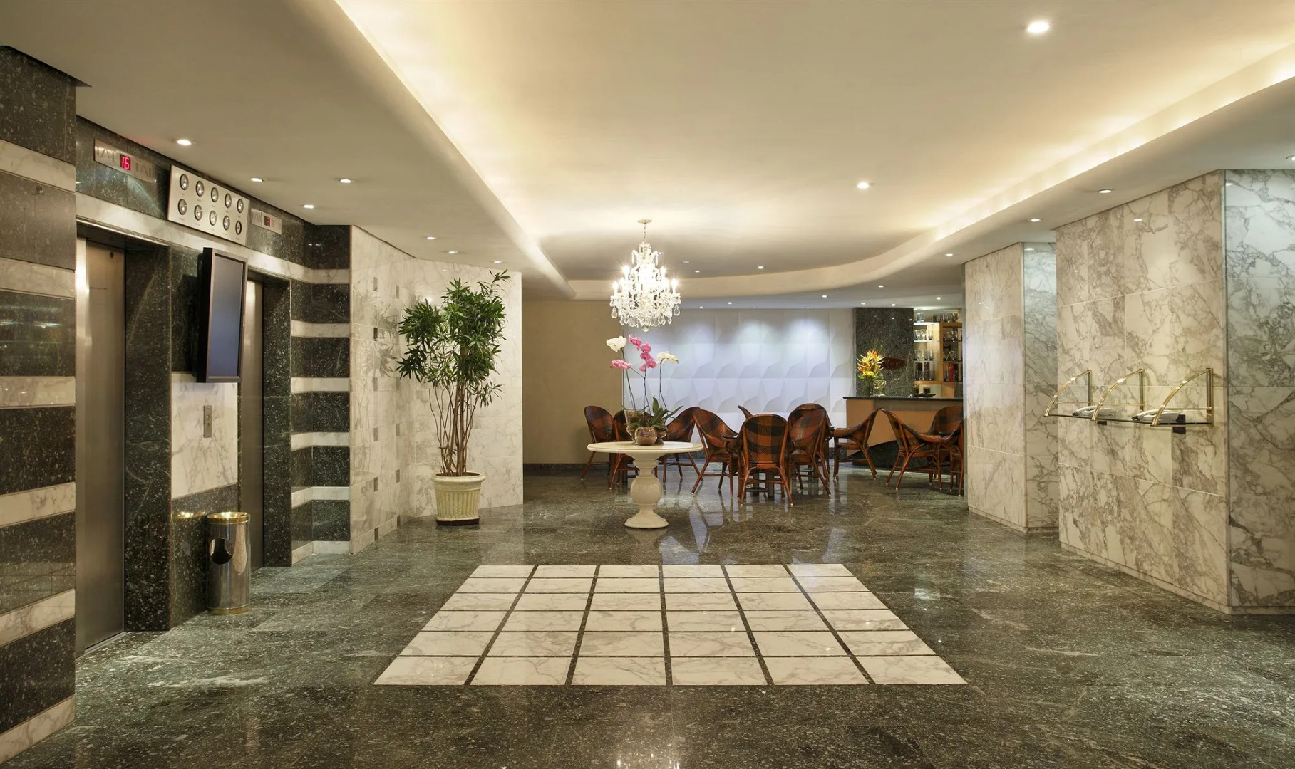 Mirasol Copacabana Hotel