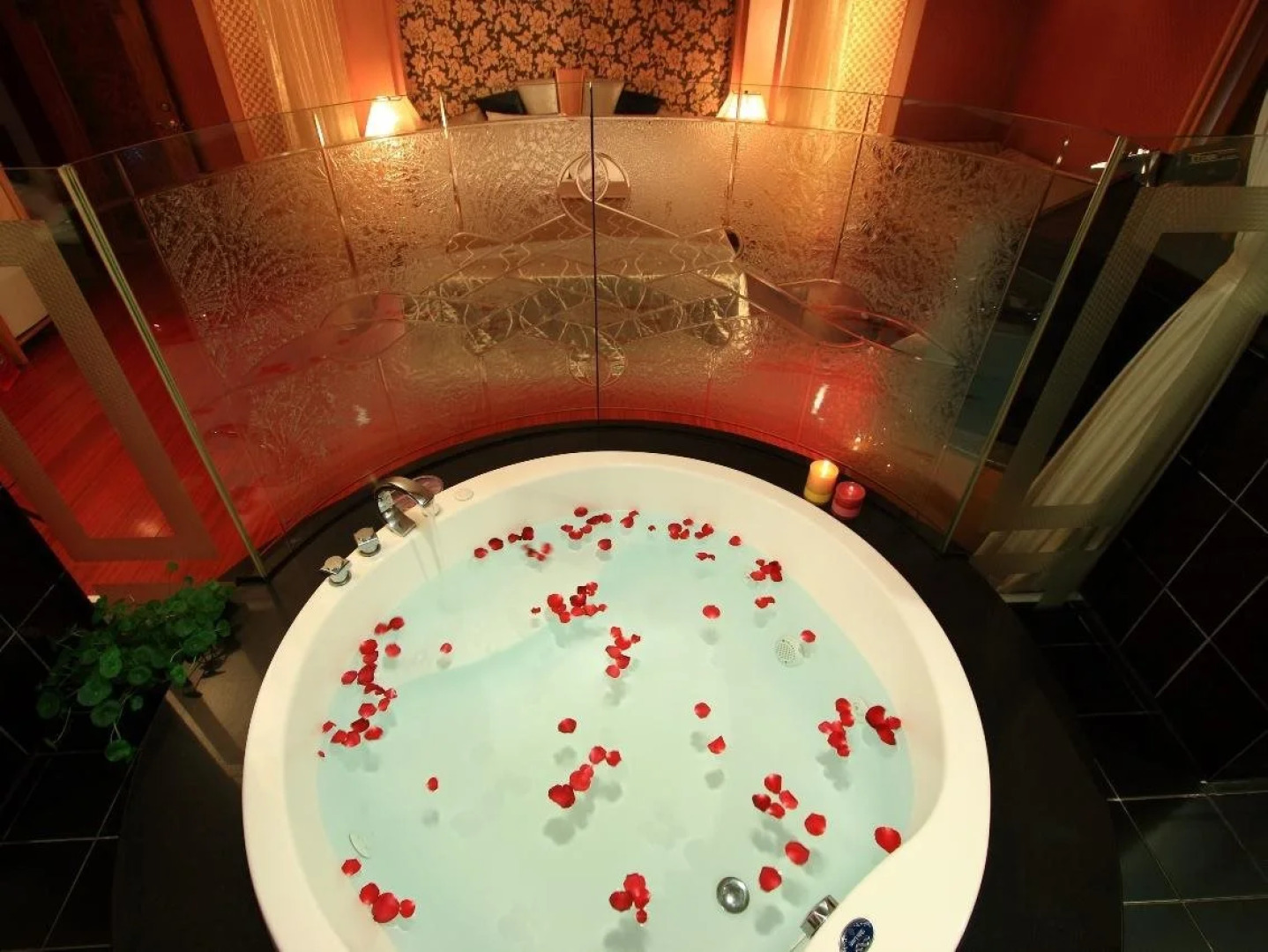 King & Princess Motel-Rende