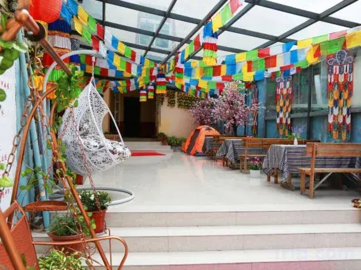 Jiuzhaigou Yangke'er Tibet-style Inn