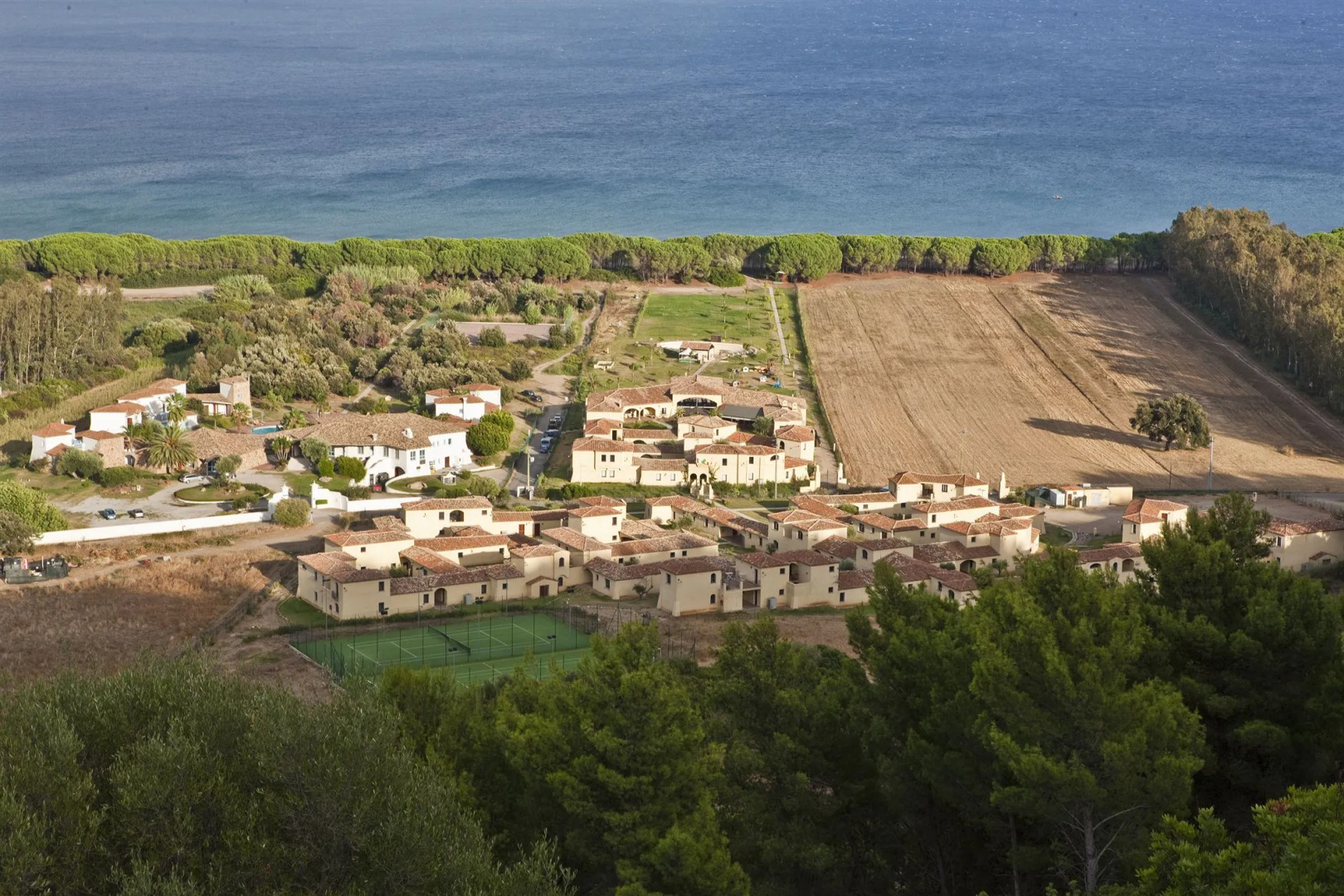 Cala Luas Resort